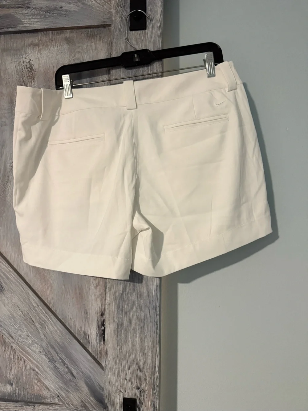 Nike White Women’s Golf Shorts